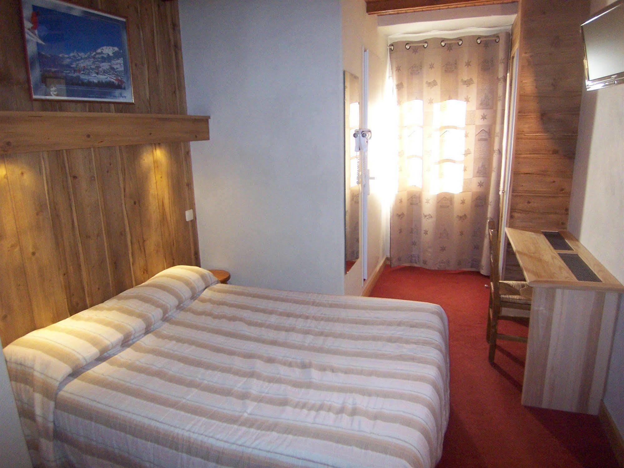 Hôtel Les Bernards Praz-sur-Arly Extérieur photo