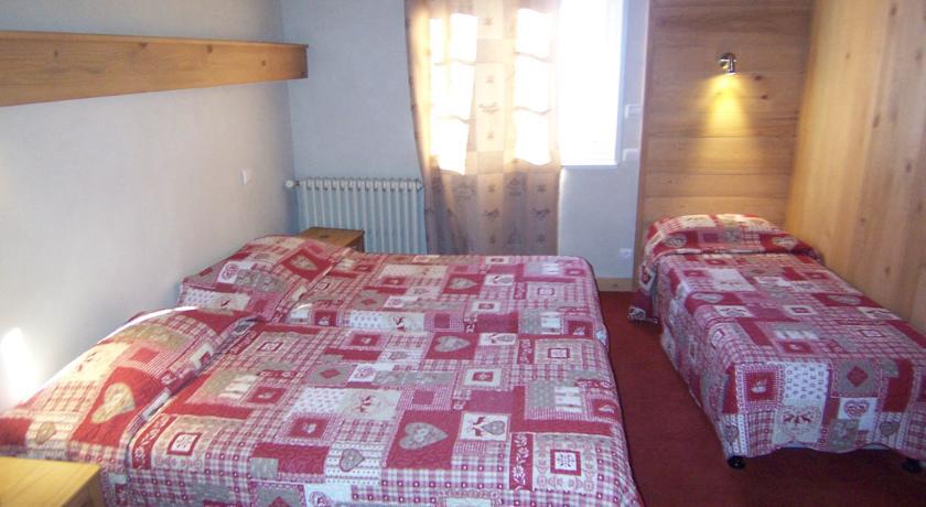 Hôtel Les Bernards Praz-sur-Arly Chambre photo